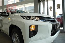 میتسوبیشی L200